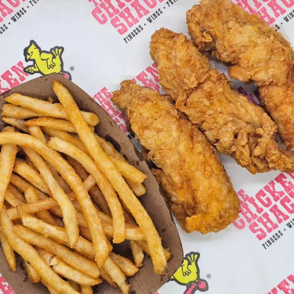Chicken fingers and fries